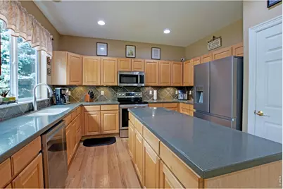 615 Americana Rd, Longmont, CO 80504 - Photo 12