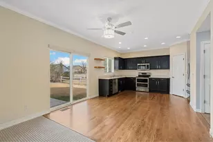 122 Whitney Ct, Windsor, CO 80550 - Photo 10