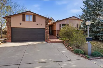 11 James Cir, Longmont, CO 80501 - Photo 4