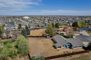 4609 Mountain View Ct, Loveland, CO 80537 - Photo 6