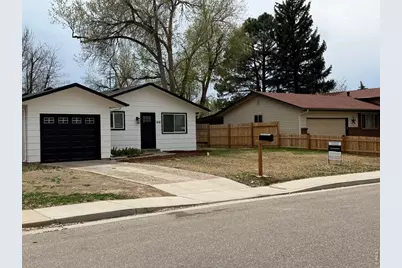 1816 Jocelyn Dr, Loveland, CO 80537 - Photo 2