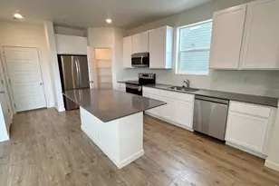 3836 Pinnacles Ct, Evans, CO 80620 - Photo 2