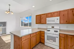 245 Pinebrook Ct, Windsor, CO 80550 - Photo 12