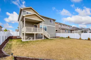 1527 Wavecrest Dr, Severance, CO 80550 - Photo 38