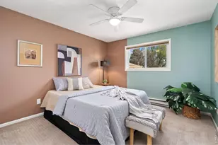 1024 Oxford Ln, Fort Collins, CO 80525 - Photo 10