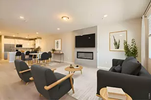 2848 Bear Spgs Cir, Longmont, CO 80503 - Photo 2