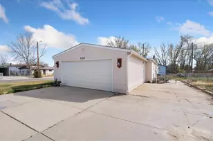 110 Ash St, Log Lane Village, CO 80705 - Photo 18