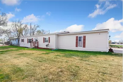 110 Ash St, Log Lane Village, CO 80705 - Photo 2