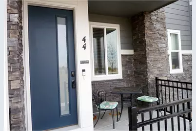 44 N Trussville St, Aurora, CO 80018 - Photo 2