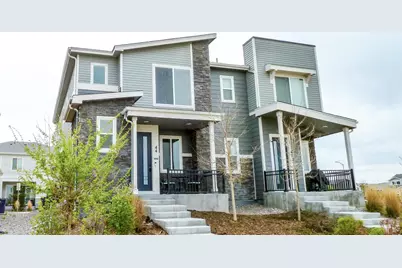 44 N Trussville St, Aurora, CO 80018 - Photo 1