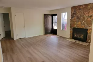 9421 W 89th Cir, Broomfield, CO 80021 - Photo 2