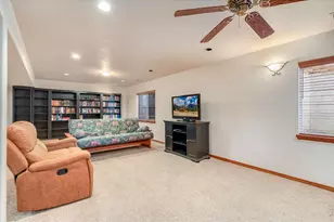 2177 Burbank St, Berthoud, CO 80513 - Photo 28