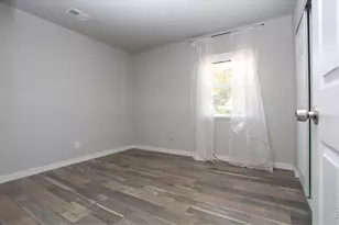 2908 W Olive St, Fort Collins, CO 80521 - Photo 8