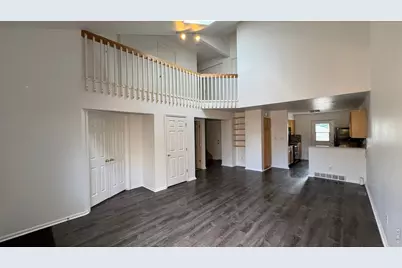 2155 Meadow Ct, Longmont, CO 80501 - Photo 4