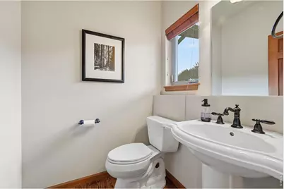 2001 Cherokee Dr, Estes Park, CO 80517 - Photo 22