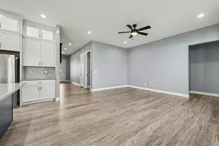 250 Sutherland Dr, Windsor, CO 80550 - Photo 12