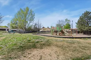 8333 Never Summer Cir, Fort Collins, CO 80528 - Photo 18