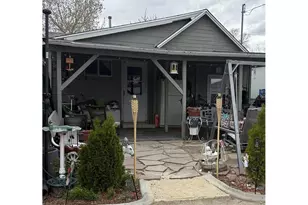 1006 Meeker St, Fort Morgan, CO 80701 - Photo 2