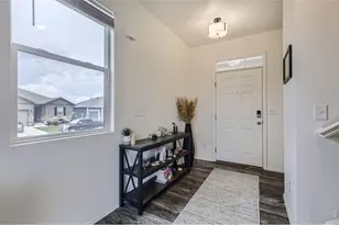 1685 Highfield Dr, Windsor, CO 80550 - Photo 2