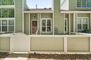 5875 W Asbury Pl, Lakewood, CO 80227 - Photo 22