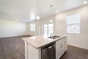 7359 W 27th St, Greeley, CO 80634 - Photo 12