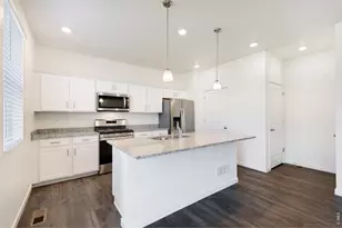 7359 W 27th St, Greeley, CO 80634 - Photo 10