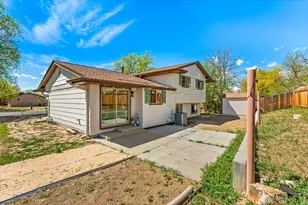 2500 Danbury Dr, Longmont, CO 80503 - Photo 22