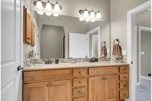 1379 Charles Dr #, Longmont, CO 80503 - Photo 10