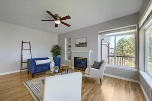 3965 Hawthorne Cir, Longmont, CO 80503 - Photo 6