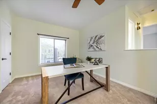 3965 Hawthorne Cir, Longmont, CO 80503 - Photo 10