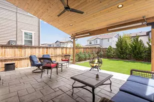 27890 E 7th Pl, Aurora, CO 80018 - Photo 8