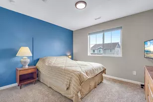 27890 E 7th Pl, Aurora, CO 80018 - Photo 38
