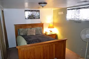 135 Cleveland Ave, Loveland, CO 80537 - Photo 40