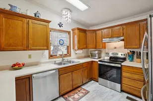 1860 Raven Ave, Estes Park, CO 80517 - Photo 10
