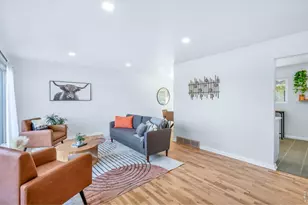 1923 W Elizabeth St, Fort Collins, CO 80521 - Photo 4