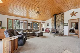 121 Manhead Mountain Dr, Livermore, CO 80536 - Photo 12