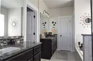 389 Bronco Ct, Berthoud, CO 80513 - Photo 16