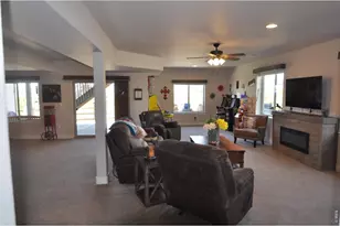 389 Bronco Ct, Berthoud, CO 80513 - Photo 32