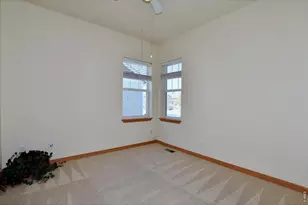 1047 Canal Dr, Windsor, CO 80550 - Photo 32