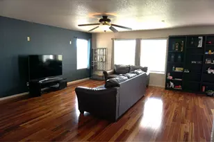 12609 Jersey Cir W, Thornton, CO 80602 - Photo 6