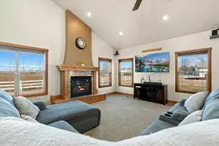 5219 Kanawha Ln, Evans, CO 80634 - Photo 8