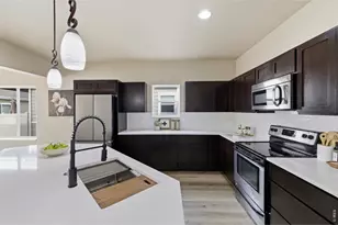 3010 Des Moines Dr, Fort Collins, CO 80525 - Photo 12