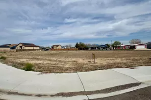 45 Johnson Ct, Keenesburg, CO 80643 - Photo 1