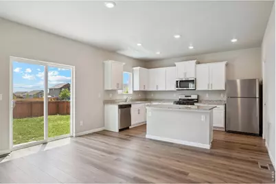 852 Emerald Lakes St, Severance, CO 80550 - Photo 4