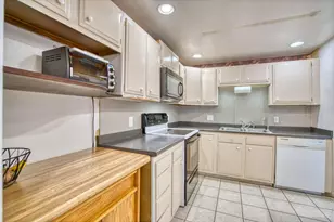 36 Placer Ave, Longmont, CO 80504 - Photo 10