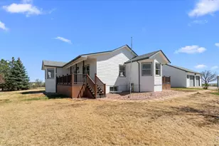 108 Bothun Rd, Berthoud, CO 80513 - Photo 2