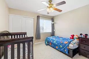 930 Button Rock Dr, Longmont, CO 80504 - Photo 18