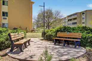 605 S Alton Way, Denver, CO 80247 - Photo 34