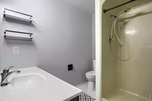 2123 Meadow Ct, Longmont, CO 80501 - Photo 22