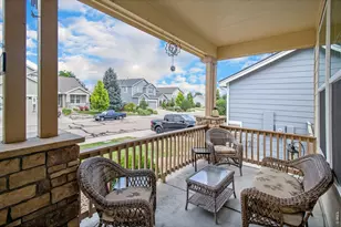 1943 Lochmore Dr, Longmont, CO 80504 - Photo 2
